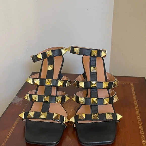 Rouge Helium Black Studded Strappy Heels - Picture 4 of 10